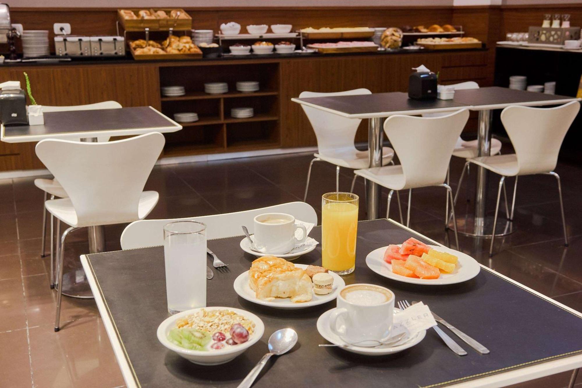Dazzler By Wyndham Buenos Aires Maipu Hotell Exteriör bild