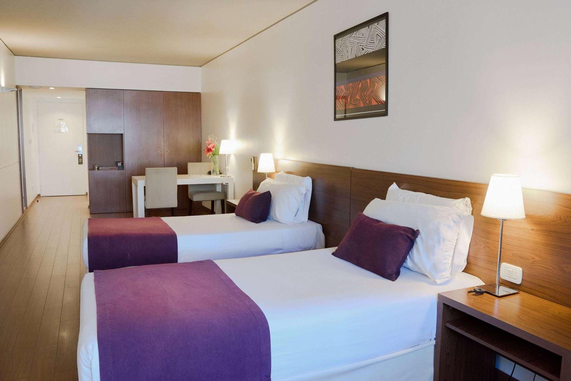 Dazzler By Wyndham Buenos Aires Maipu Hotell Exteriör bild