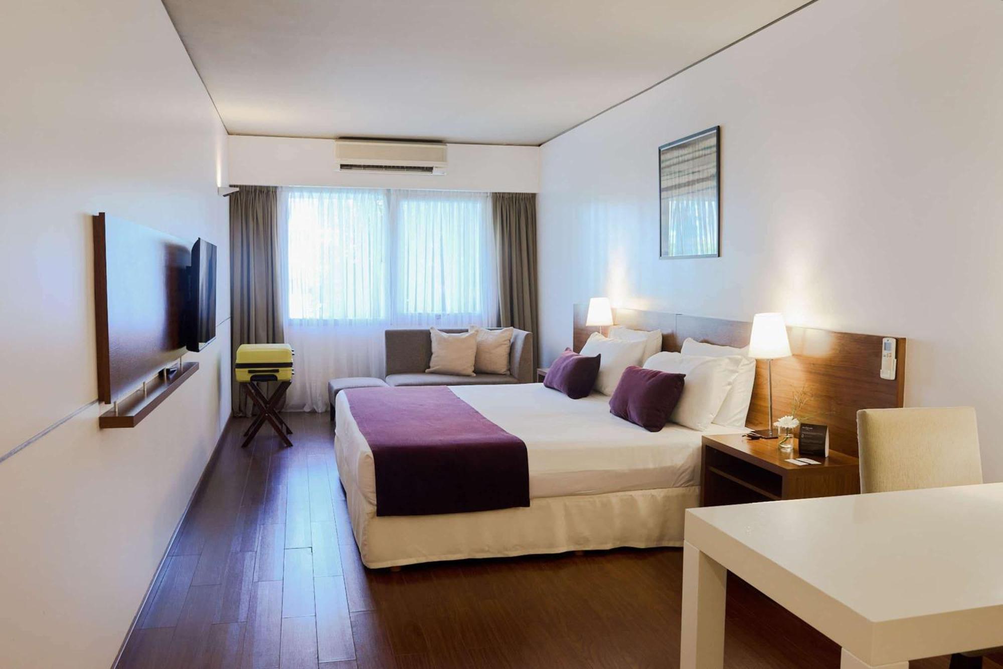 Dazzler By Wyndham Buenos Aires Maipu Hotell Exteriör bild