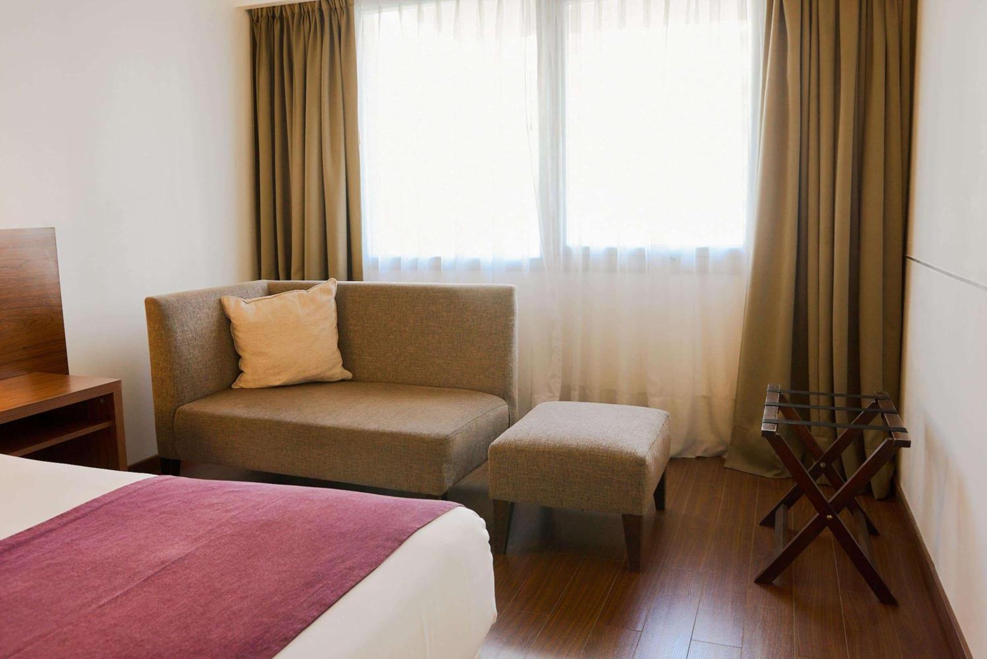 Dazzler By Wyndham Buenos Aires Maipu Hotell Exteriör bild